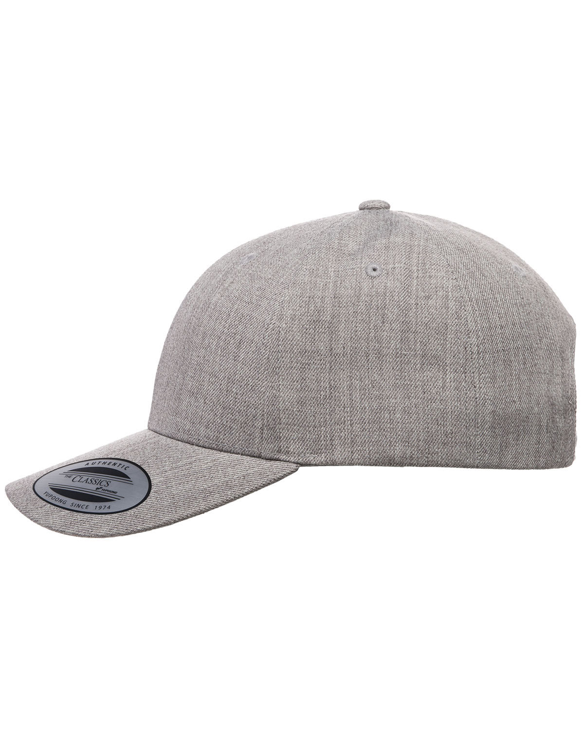 curved visor snapback